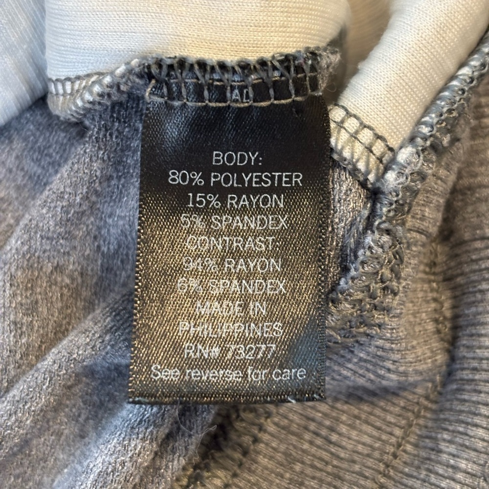 🩶 Simply Vera Vera Wang Colorblock Waffle Knit Pullover (Size M) - Picture 3 of 8